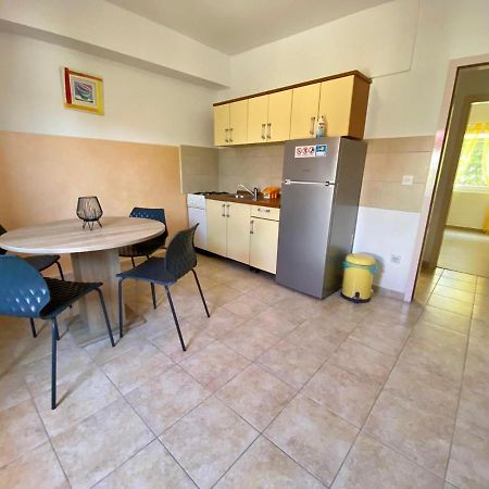 Apartments King - City Center Новаля Екстериор снимка