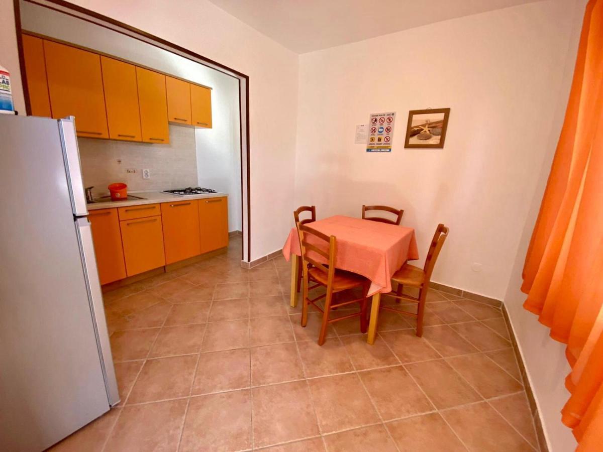Apartments King - City Center Новаля Екстериор снимка